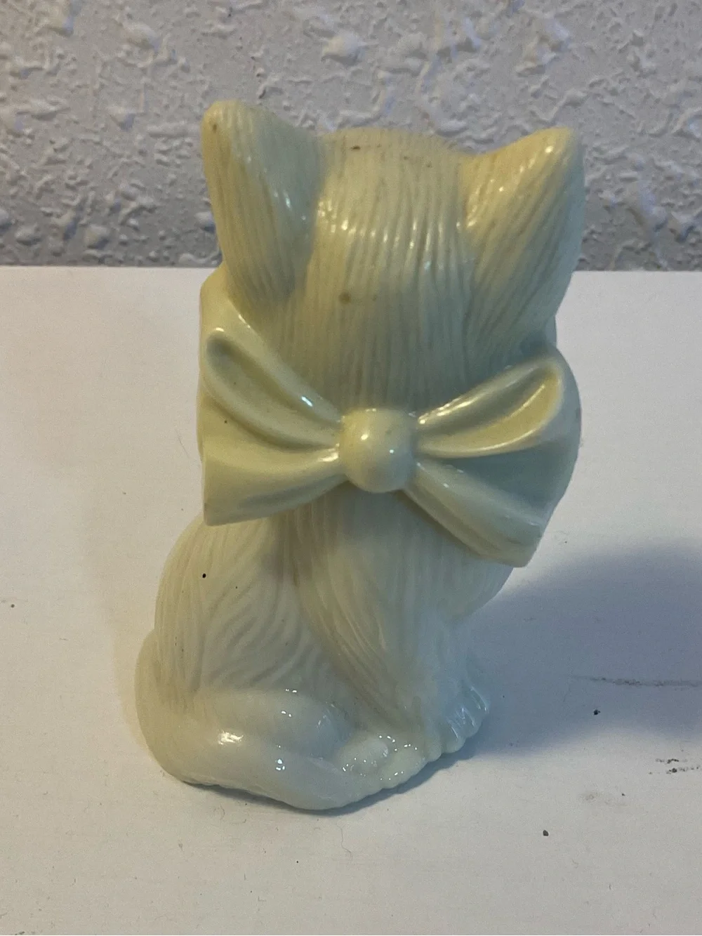 Avon collectable bottle cat
